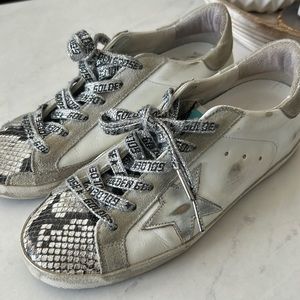 Golden Goode snakeskin star